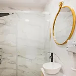 شقة Luis